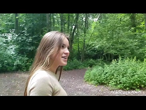 ❤️ Ik stelde Evelina foar dat wy op in iepenbier plak neuke! Se sei ja. Dan ik neukte har yn 'e kont en cum yn har mûle. Doe pikte se harsels. ️ Porno op fy.dickies-shop.ru ️❤