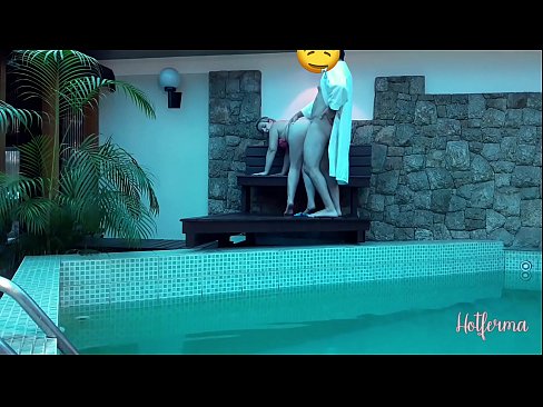 ❤️ Baas noeget faam nei it swimbad, mar koe net wjerstean in hot ️ Porno op fy.dickies-shop.ru ️❤